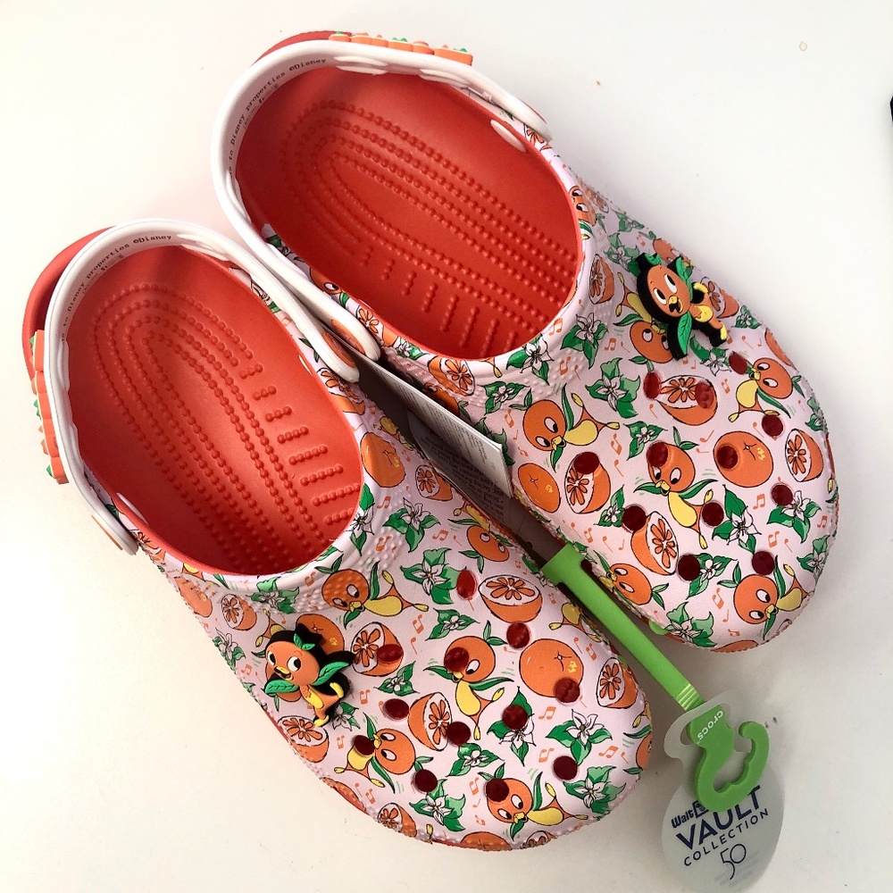 2022 Disney Parks 50th Anniversary Vault Orange Bird Adult Clogs Crocs - NEW - Picture 1 of 6